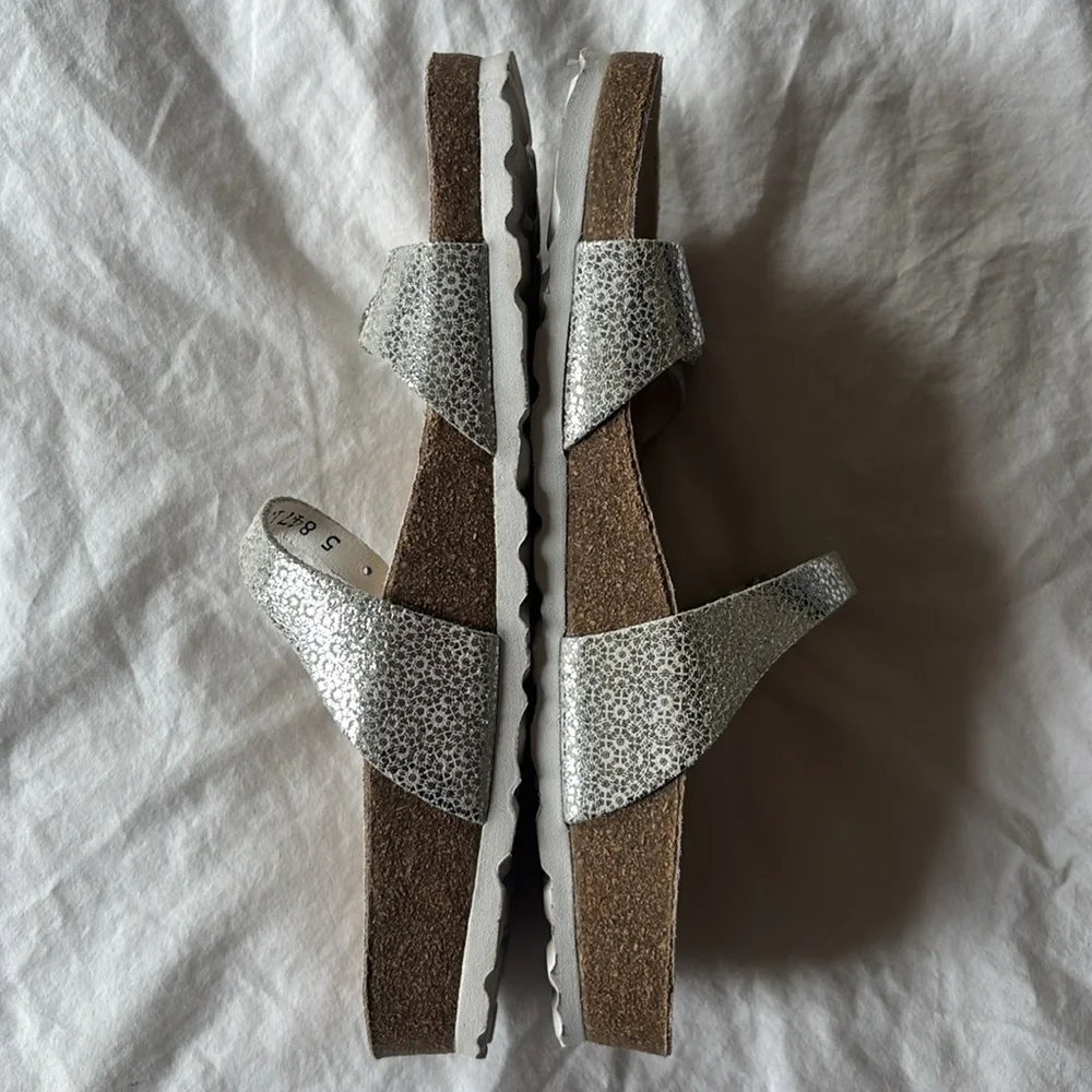 Mephisto Norie Silver Fiore Metallic Leather Sandal, 37 - Picture 3 of 7